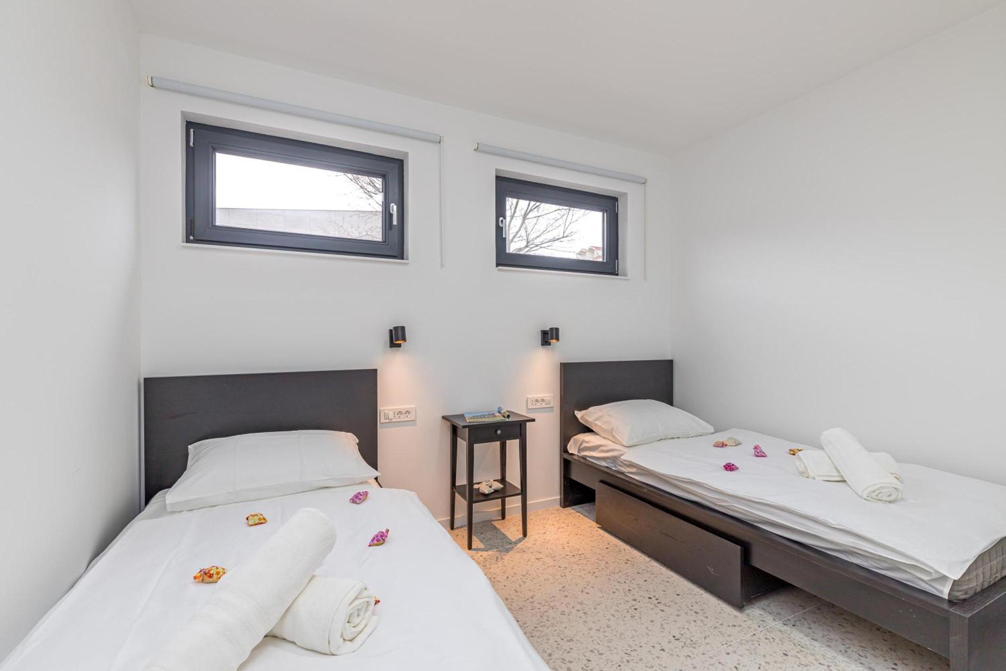 Sapore Di Mare Apartments - Happy Rentals Baška Exteriör bild