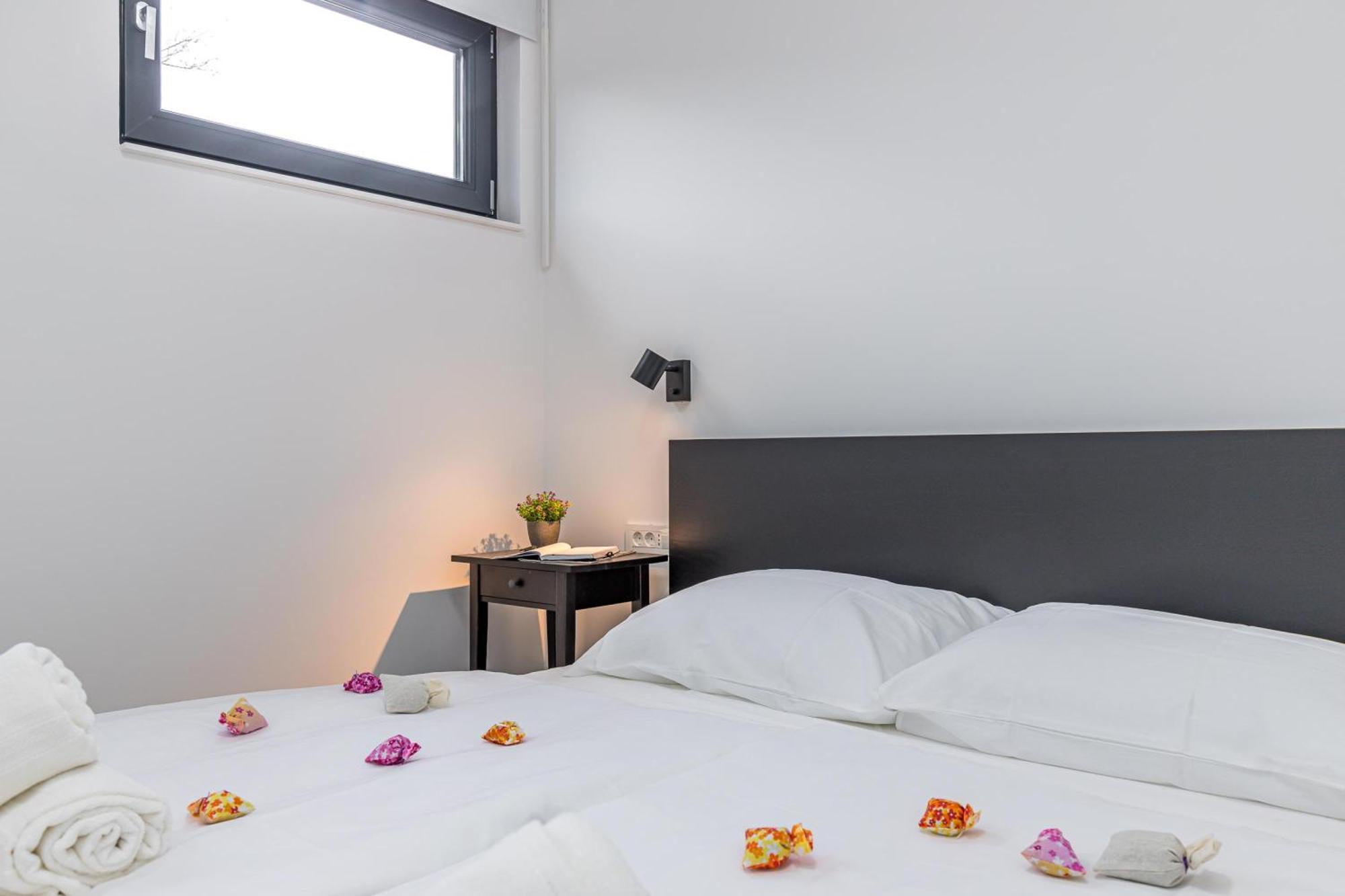 Sapore Di Mare Apartments - Happy Rentals Baška Exteriör bild