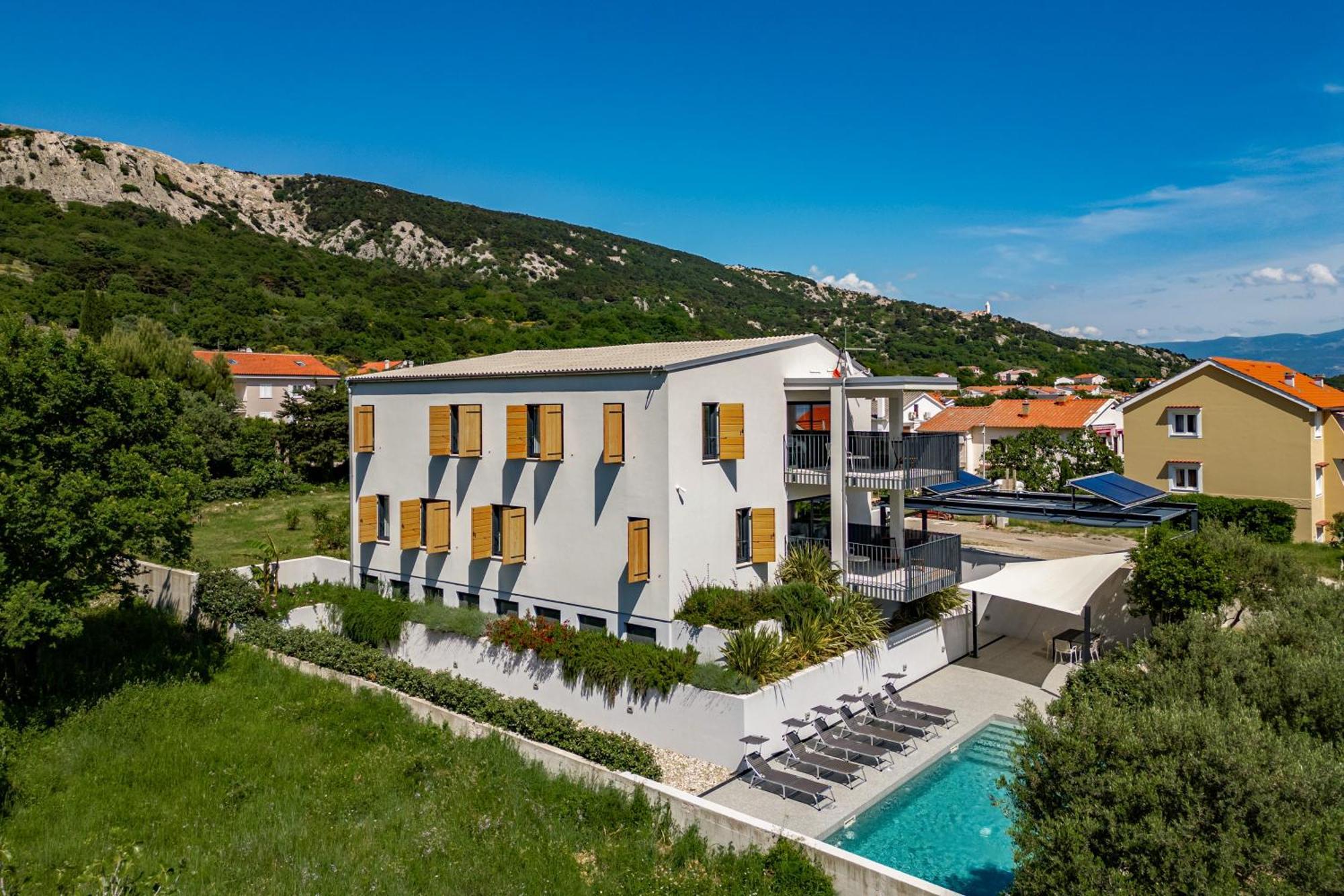 Sapore Di Mare Apartments - Happy Rentals Baška Exteriör bild